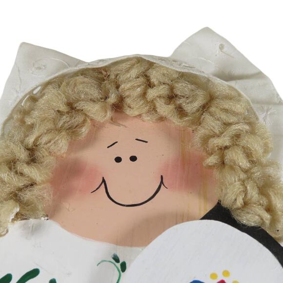 Hand Painted Folk Art Wooden Welcome Sign with Heart - Slovak "Vitame Vás" - Picture 13 of 15